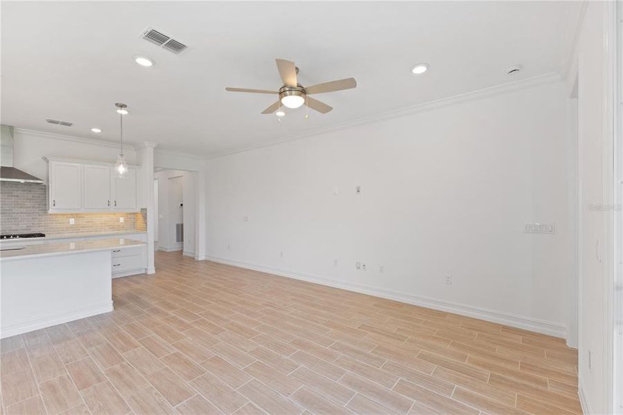 Spacious, unfurnished interior of a new home in Ocala Preserve, Ocala (Image 12).