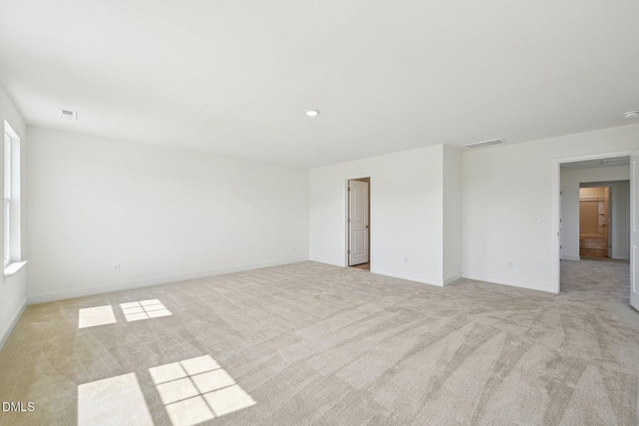 34-web-or-mls-Winding Crk Dr-2105-034