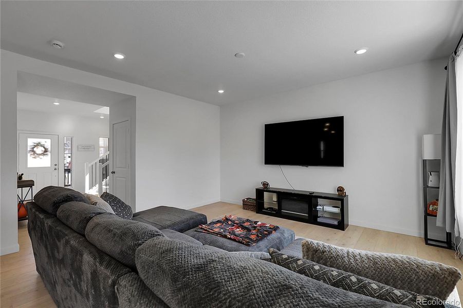 Furnished interior view inside a new home in Independence: The Pioneer Collection, Elizabeth (Image 35).