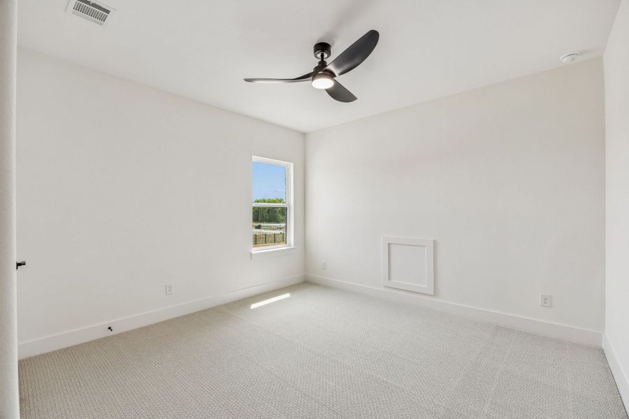 Spacious, unfurnished interior of a new home in The Parks at Wilson Creek, Celina (Image 47).