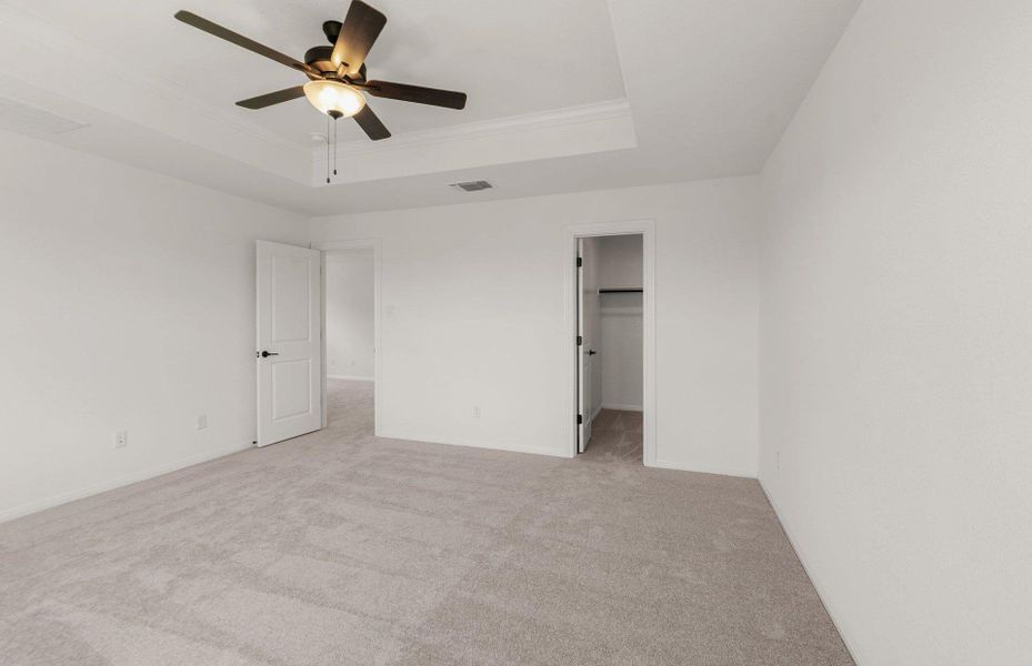 Spacious, unfurnished interior of a new home in Horizon Lake, Leander (Image 24). Spacious, unfurnished interior of a new home in Horizon Lake, Leander (Image 24).