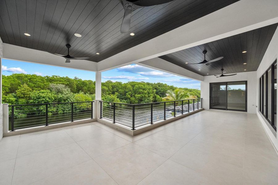 Exterior details and patio area of a home in , Boca Raton (Image 29).