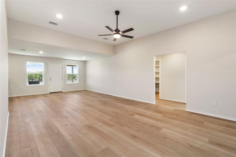 Spacious, unfurnished interior of a new home in , Coleman (Image 17).