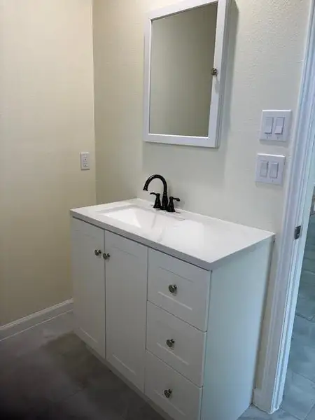 Image 14 of a home in .