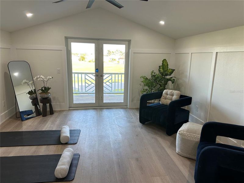 Over garage Bedroom Over garage Bedroom