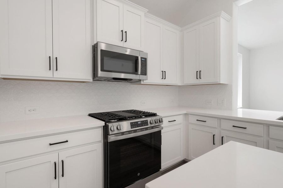 Note: Sample product photo. Actual exterior and interior selections may vary by homesite. Photo may be virtually staged Note: Sample product photo. Actual exterior and interior selections may vary by homesite. Photo may be virtually staged