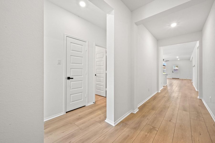 Spacious, unfurnished interior of a new home in Salerno - Classic Collection, Round Rock (Image 16).