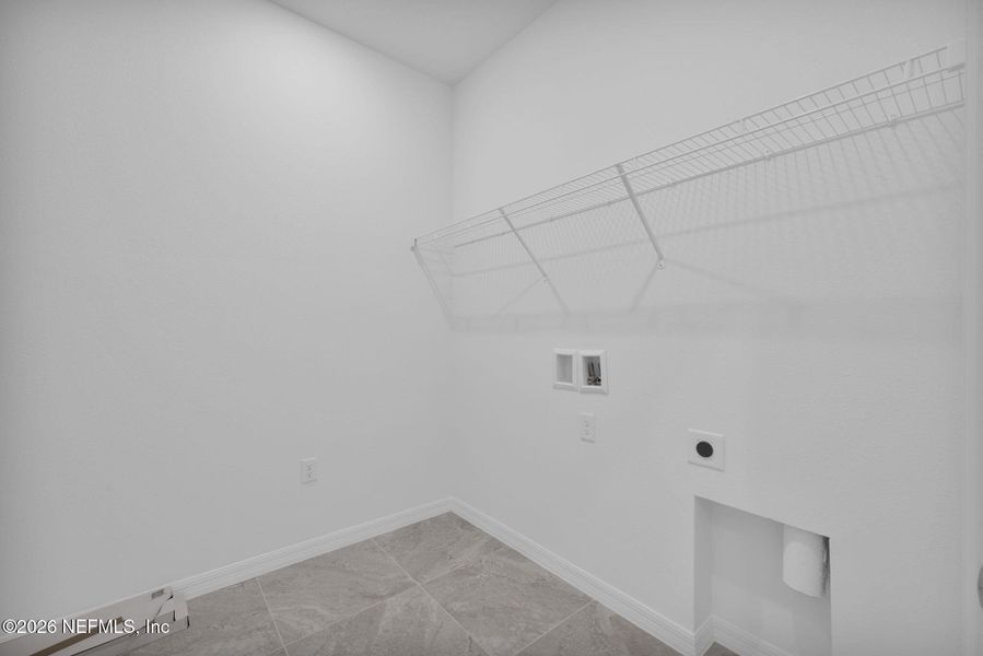 Spacious, unfurnished interior of a new home in Hyland Trail, Green Cove Springs (Image 40). Spacious, unfurnished interior of a new home in Hyland Trail, Green Cove Springs (Image 40).