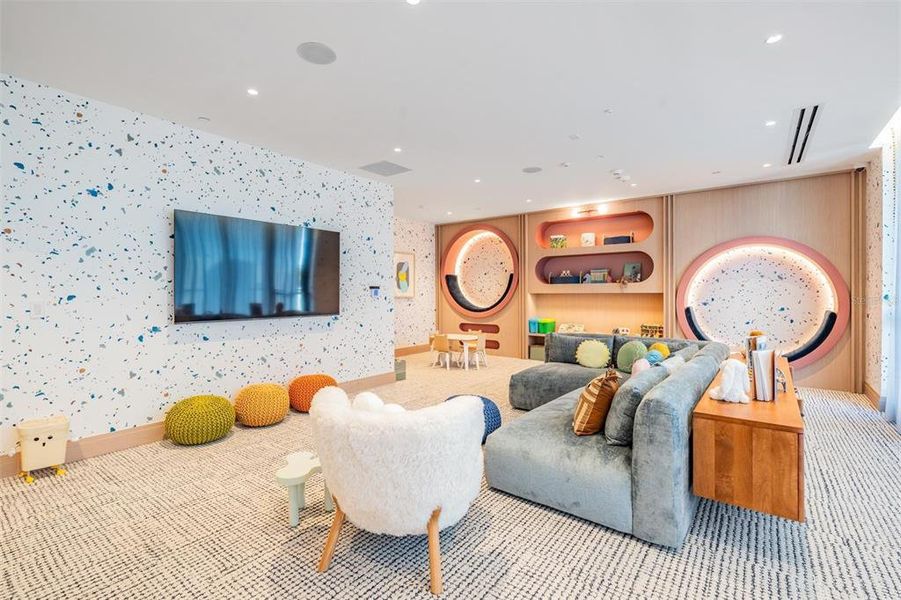 Furnished interior view inside a new home in The Ritz-Carlton Residences, Tampa (Image 17).