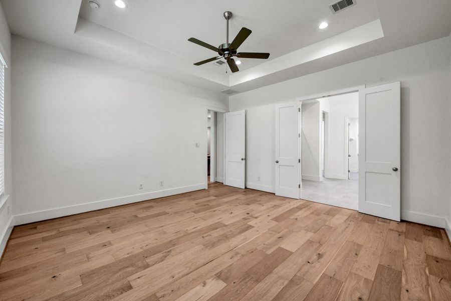 Spacious, unfurnished interior of a new home in The Cedars, Plantersville (Image 21).