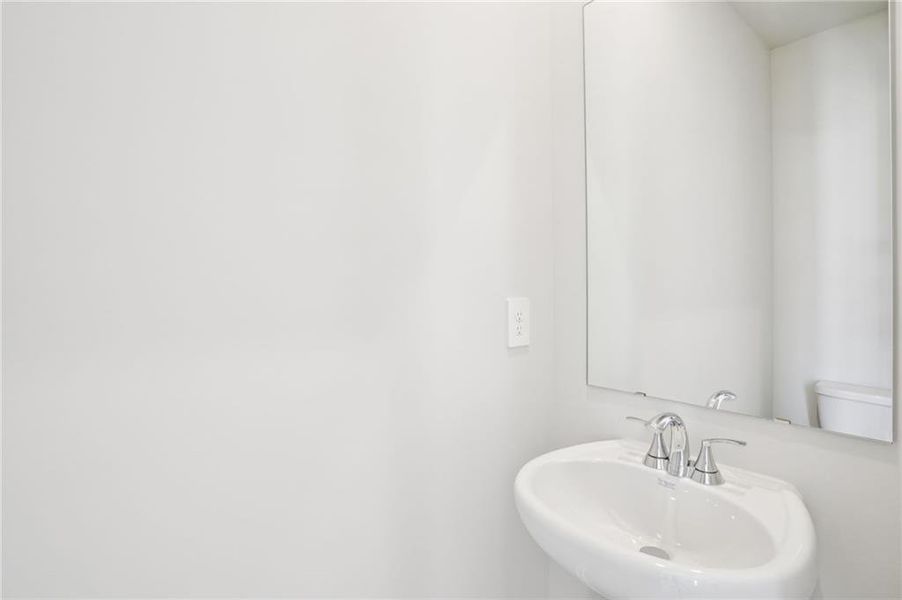 Close-up of interior finishes inside a home in Hawthorne Station, College Park (Image 16).