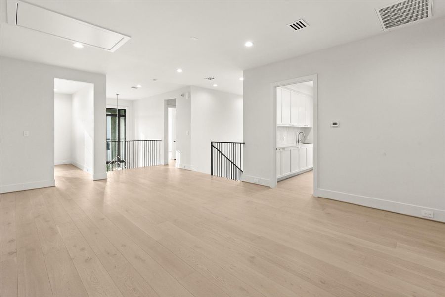 Spacious, unfurnished interior of a new home in , Houston (Image 37). Spacious, unfurnished interior of a new home in , Houston (Image 37).