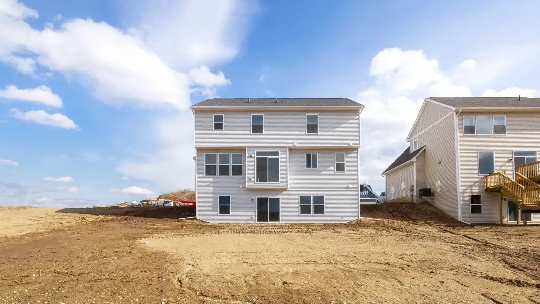 Representative exterior details of a home built from the The Kettering by Norfolk Homes in Offsite Builds Southern Michigan, Ann Arbor (Image 33).