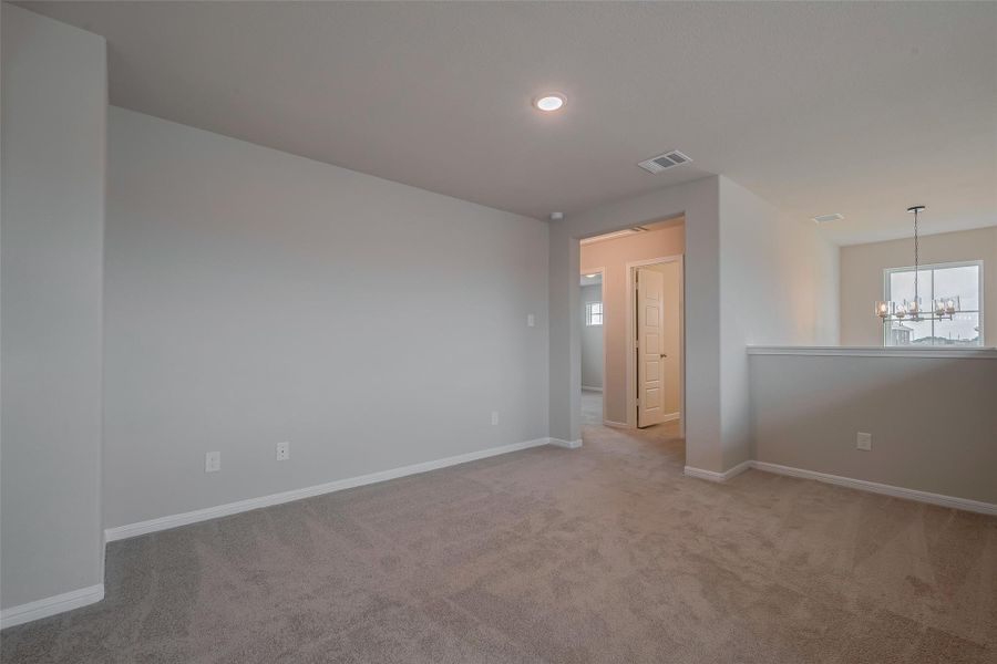 Spacious, unfurnished interior of a new home in La Segarra, Brookshire (Image 41).
