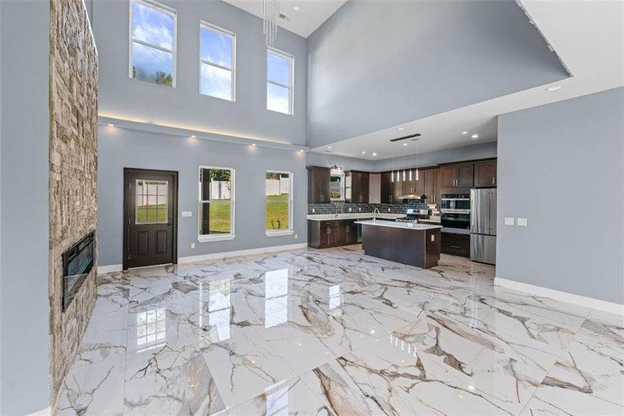 Image 47 of a home in .