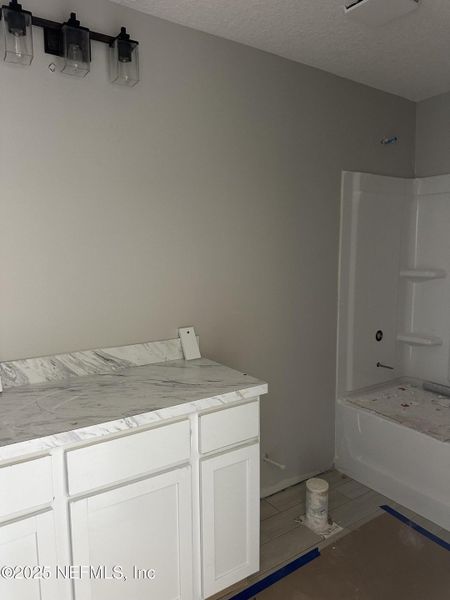 Furnished interior view inside a new home in , Keystone Heights (Image 1).