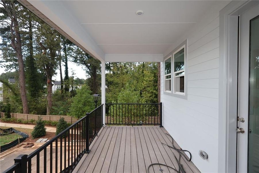 Exterior details and patio area of a home in Celesta, Scottdale (Image 3).