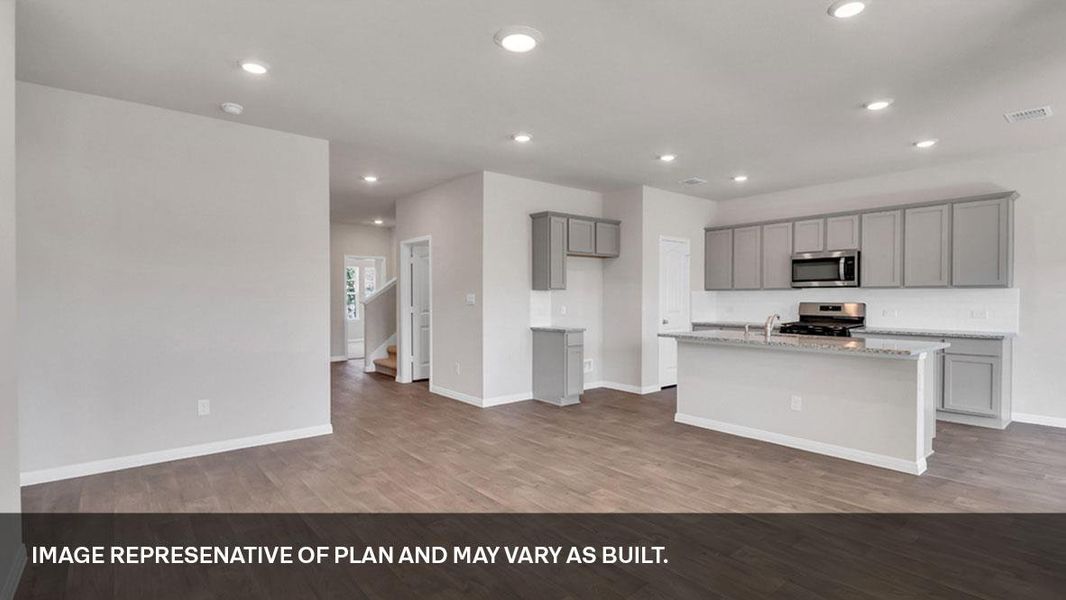 Image 28 of a home in Rosenbusch Ranch.