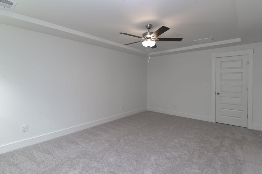 Spacious, unfurnished interior of a new home in Lake Carolina Townhomes, Columbia (Image 41).