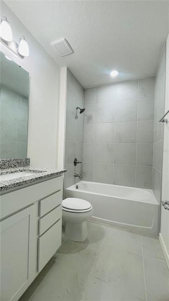 Furnished interior view inside a new home in Willowbrook North, Winter Haven (Image 5).