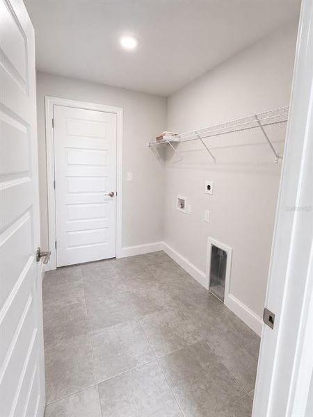 Spacious, unfurnished interior of a new home in Brookhaven, Ocala (Image 13). Spacious, unfurnished interior of a new home in Brookhaven, Ocala (Image 13).