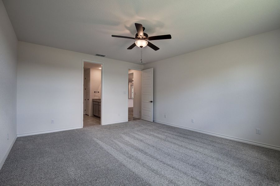 Representative unfurnished interior of a home built from the The Lanier F by Davidson Homes LLC in The Reserve at Potranco Oaks, Castroville (Image 23).