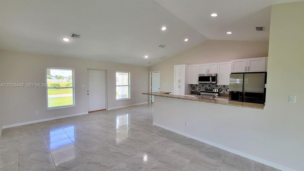 9019 E CROW CIR. LABELLE FL 33935 9019 E CROW CIR. LABELLE FL 33935