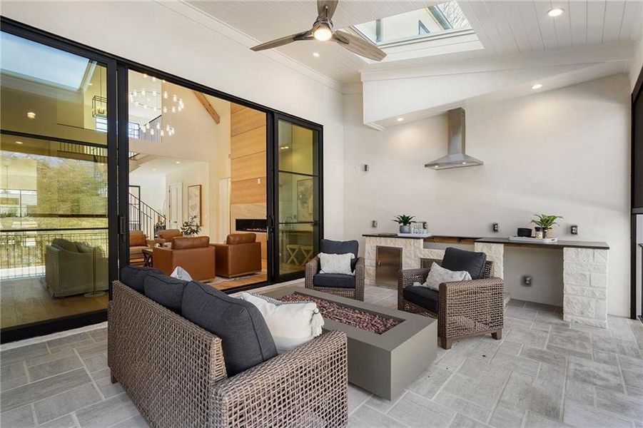 Furnished interior view inside a new home in , Alpharetta (Image 29).
