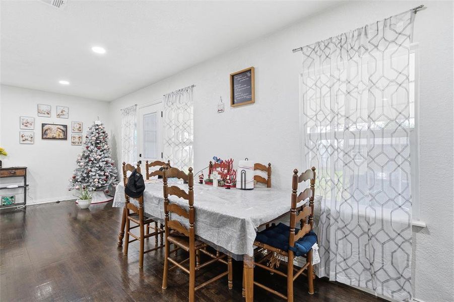 Furnished interior view inside a new home in , Hillsboro (Image 4).