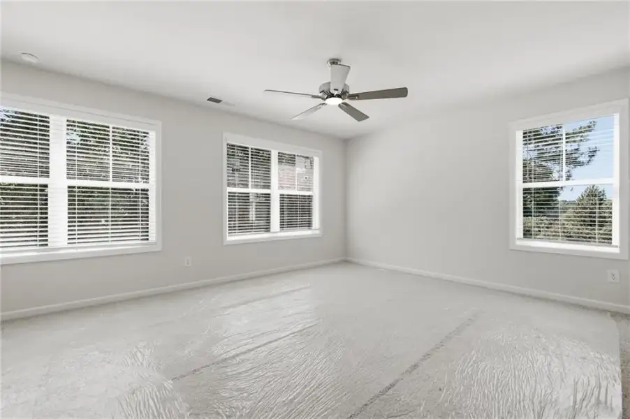 Spacious, unfurnished interior of a new home in , Mableton (Image 18).