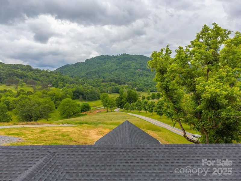 Image 35 of a home in .