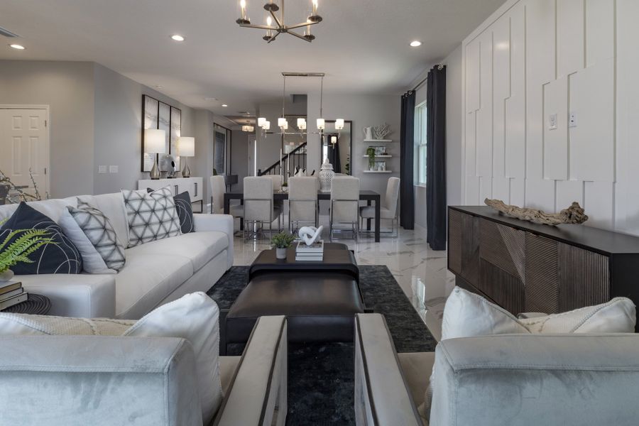 4 - Lopez_family_room3_trinity lakes