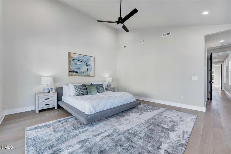 31-730 Hopkins St-31