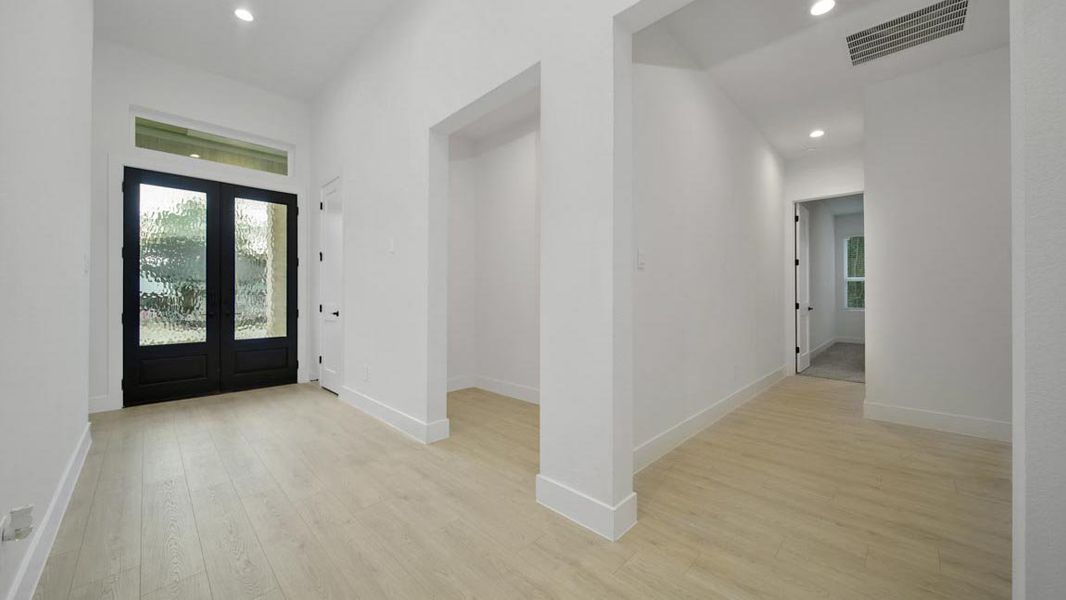 Representative unfurnished interior of a home built from the H70d by D.R. Horton in Butlers Bend Estates, Pinehurst (Image 21).
