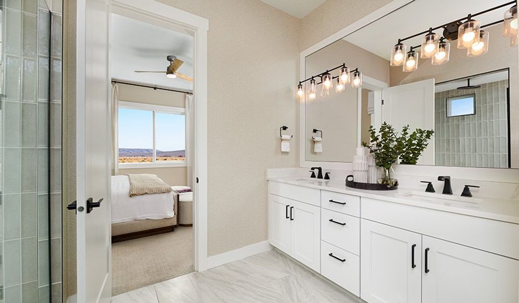 Daniel-W21D-TrailCrest bathroom