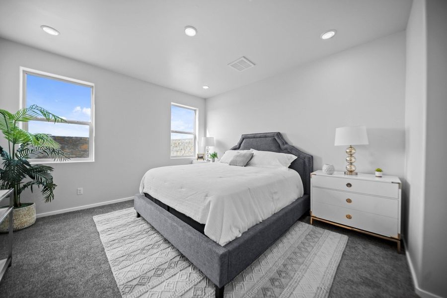 Representative furnished interior of a home built from the Prado by Hakes Brothers in Summer Sky North, El Paso (Image 12).