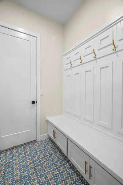 Furnished interior view inside a new home in Verdancia, El Paso (Image 5).