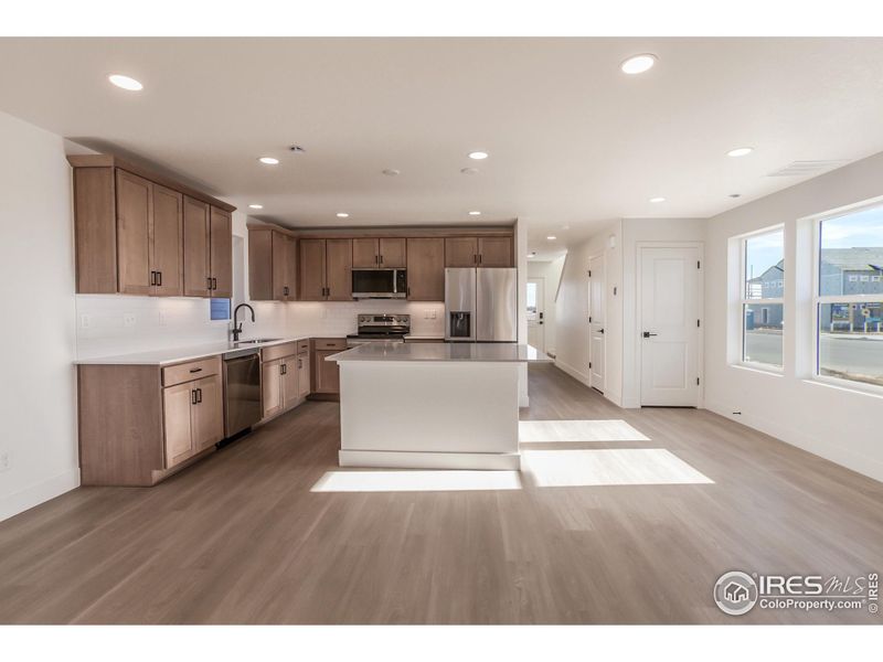 EXAMPLE PHOTO: KITCHEN EXAMPLE PHOTO: KITCHEN