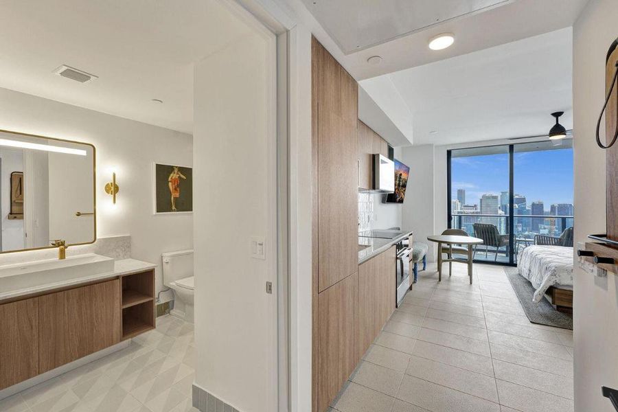 20240920170313944979000000-o