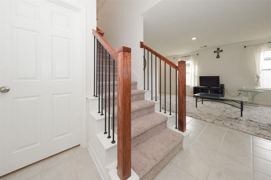 Furnished interior view inside a new home in , Katy (Image 18).