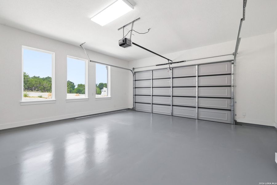 Spacious, unfurnished interior of a new home in , New Braunfels (Image 72).