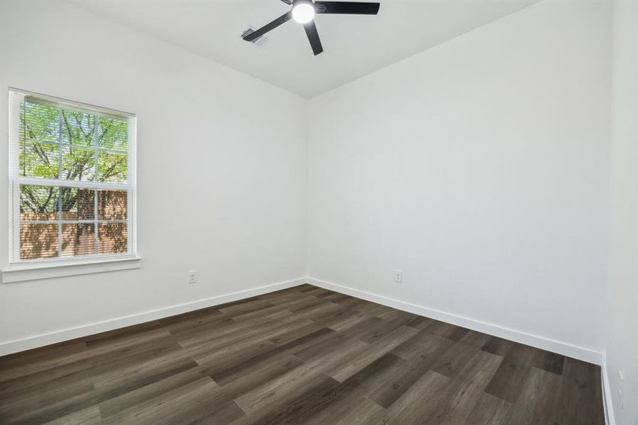 Spacious, unfurnished interior of a new home in , Dallas (Image 15).