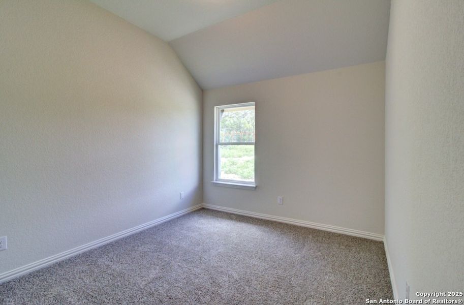 Spacious, unfurnished interior of a new home in The Crossvine, Schertz (Image 18).