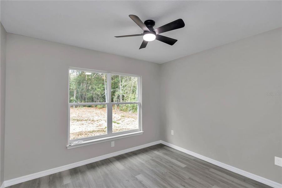 Spacious, unfurnished interior of a new home in , Ocala (Image 20).