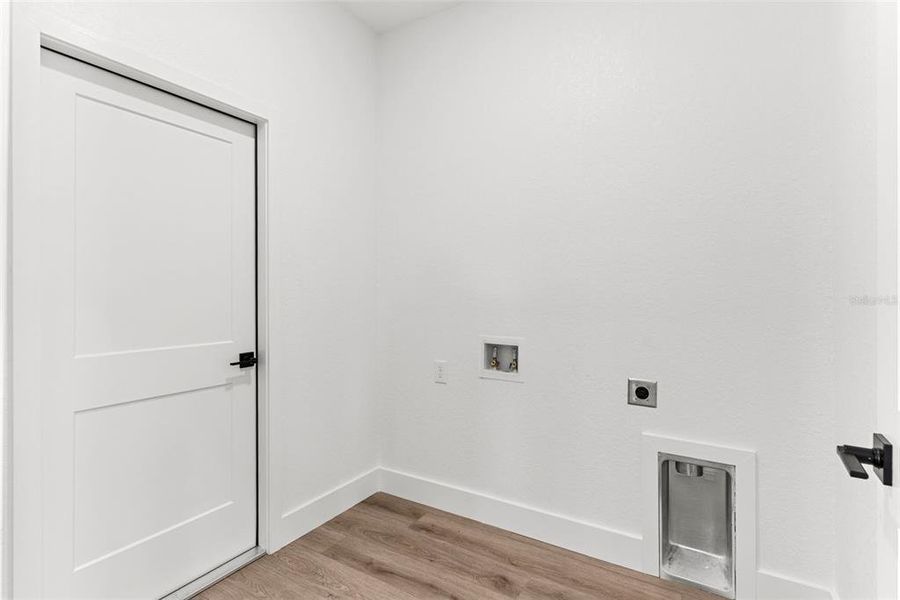 Spacious, unfurnished interior of a new home in , Tampa (Image 23). Spacious, unfurnished interior of a new home in , Tampa (Image 23).