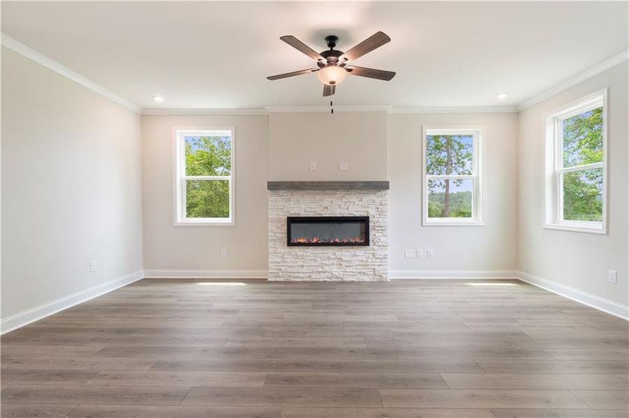 Spacious, unfurnished interior of a new home in Tiberon Woods, Cumming (Image 17).