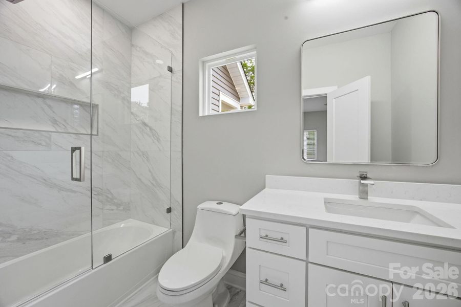 Deluxe Baths