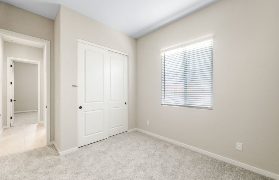Spacious, unfurnished interior of a new home in Regent Hills - Meadow Series, Buckeye (Image 19). Spacious, unfurnished interior of a new home in Regent Hills - Meadow Series, Buckeye (Image 19).