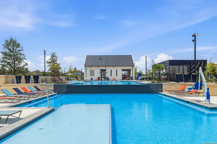 Community amenities in , New Braunfels (Image 15).