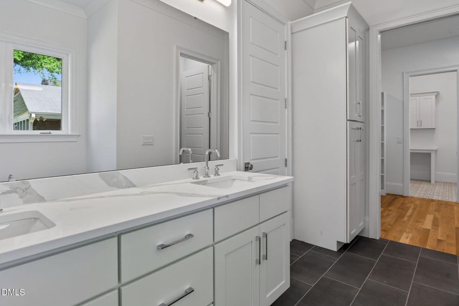 48-web-or-mls-402 Willow St - 48